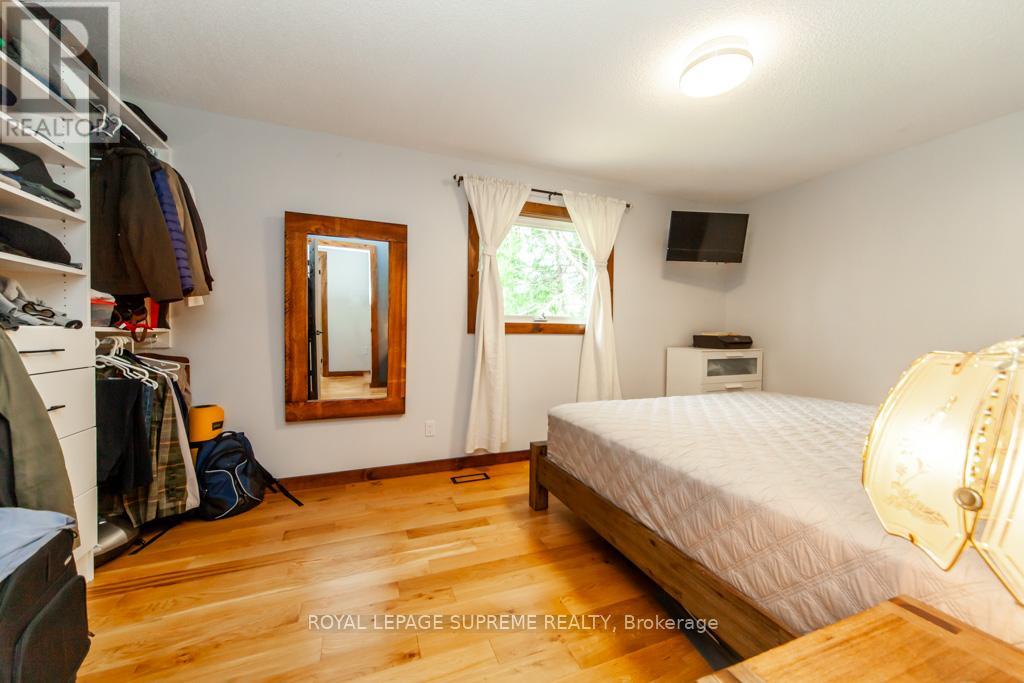 2 Orsi Street, Adjala-Tosorontio (Everett), Ontario  L0M 1J0 - Photo 17 - N12438148