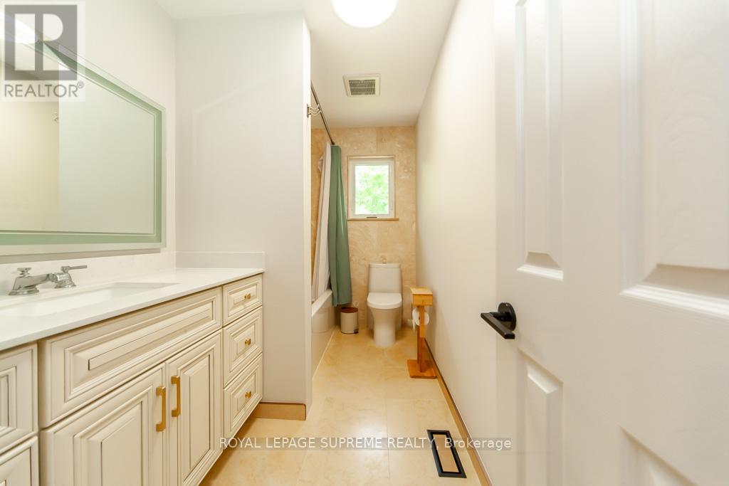 2 Orsi Street, Adjala-Tosorontio (Everett), Ontario  L0M 1J0 - Photo 25 - N12438148