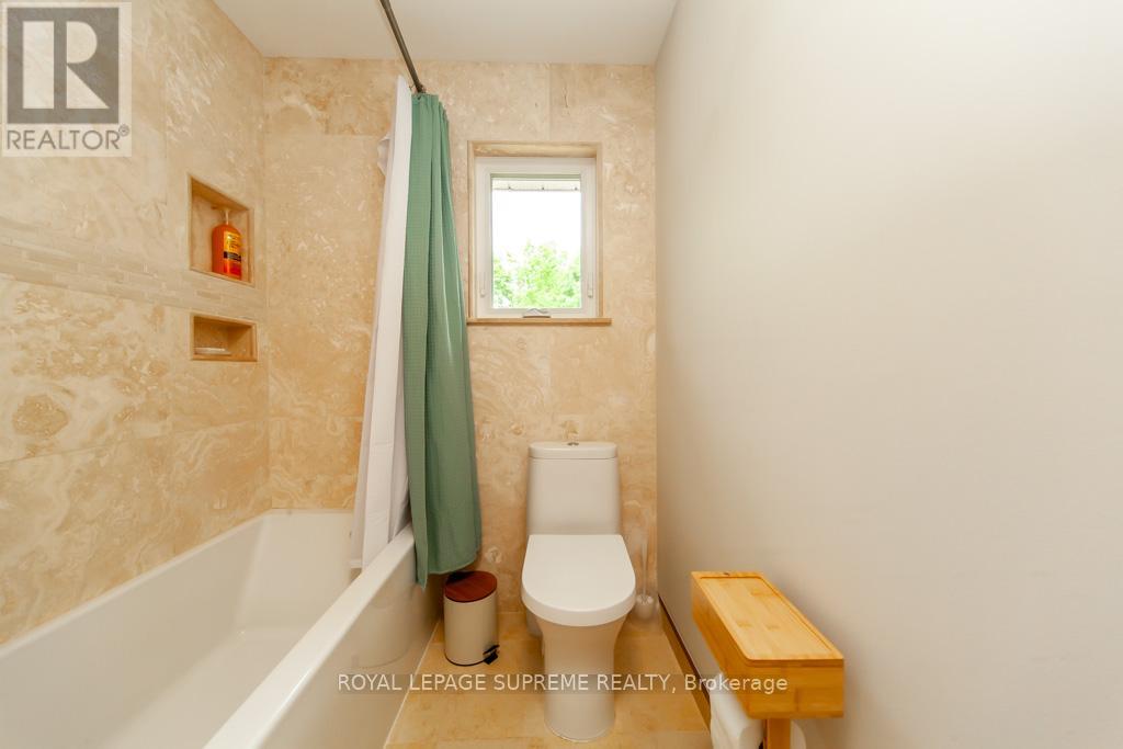 2 Orsi Street, Adjala-Tosorontio (Everett), Ontario  L0M 1J0 - Photo 26 - N12438148