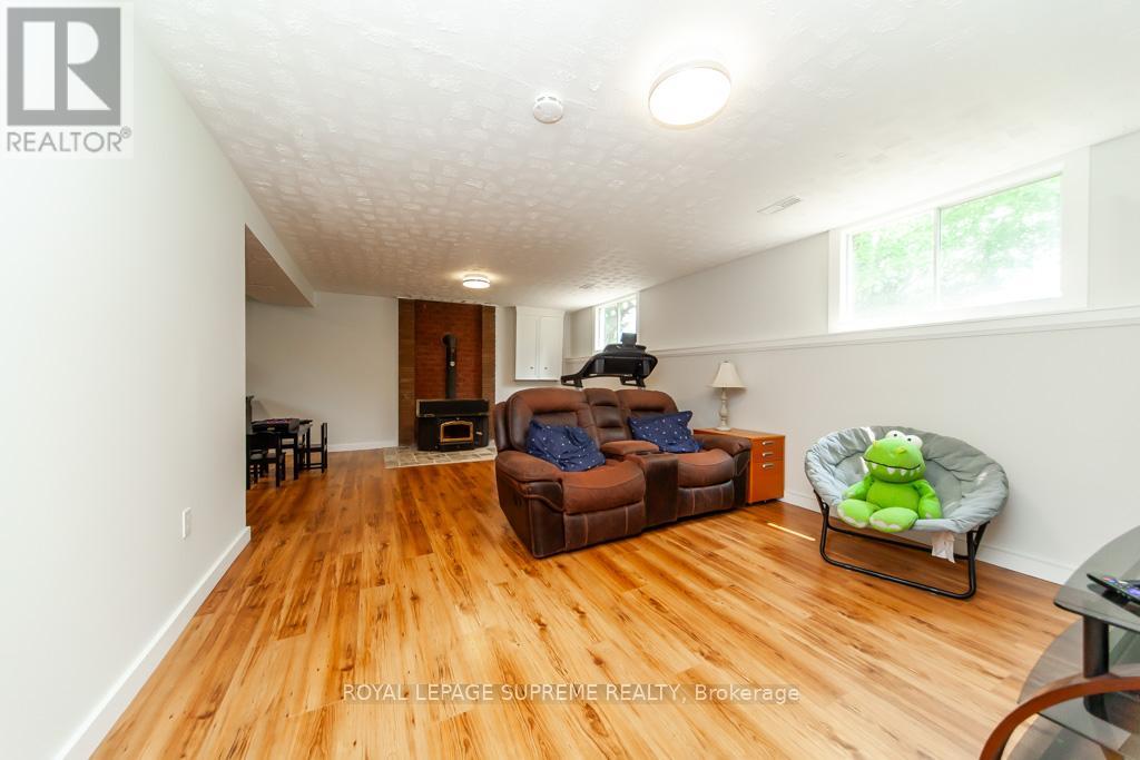2 Orsi Street, Adjala-Tosorontio (Everett), Ontario  L0M 1J0 - Photo 28 - N12438148