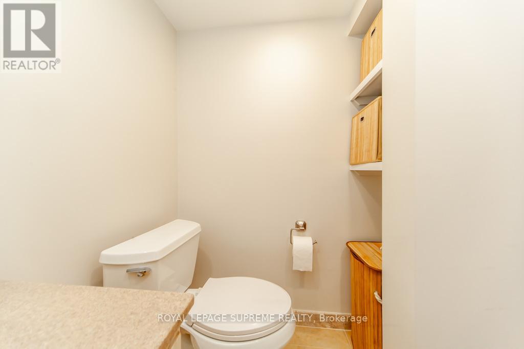 2 Orsi Street, Adjala-Tosorontio (Everett), Ontario  L0M 1J0 - Photo 41 - N12438148