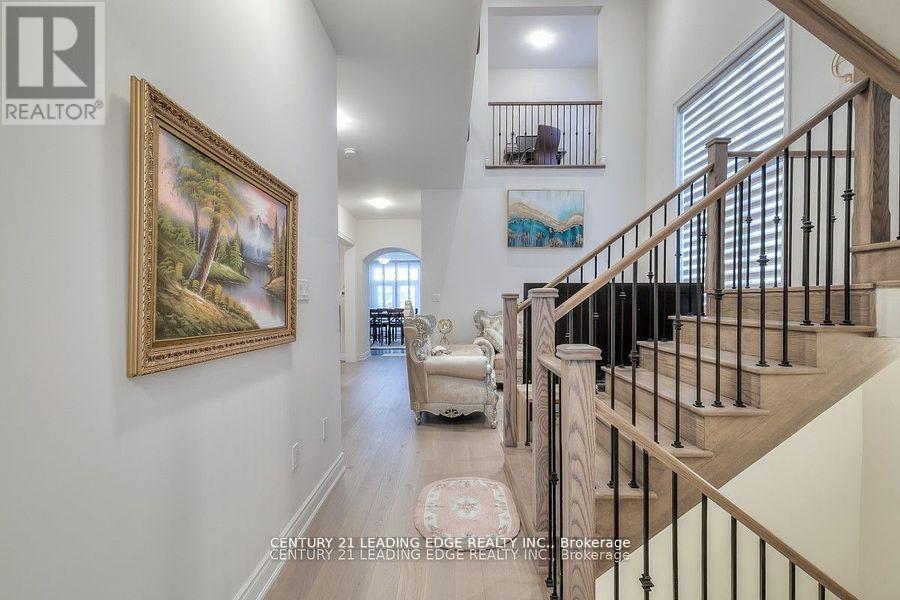 77 Terravista Crescent, Vaughan, Ontario  L4H 5K3 - Photo 4 - N12438161