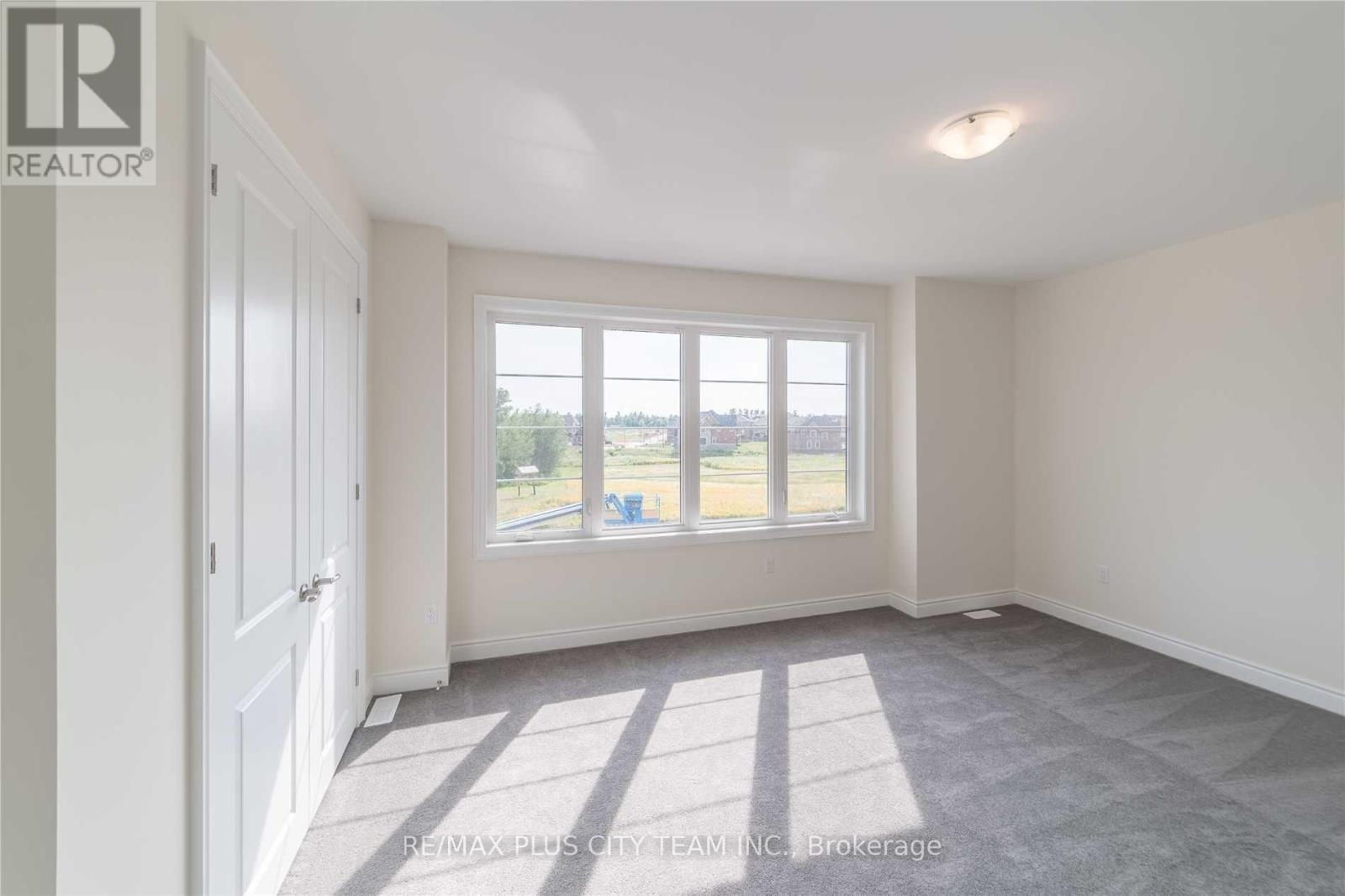 31 Grace Lake Court, Vaughan, Ontario  L4H 4V2 - Photo 16 - N12438163