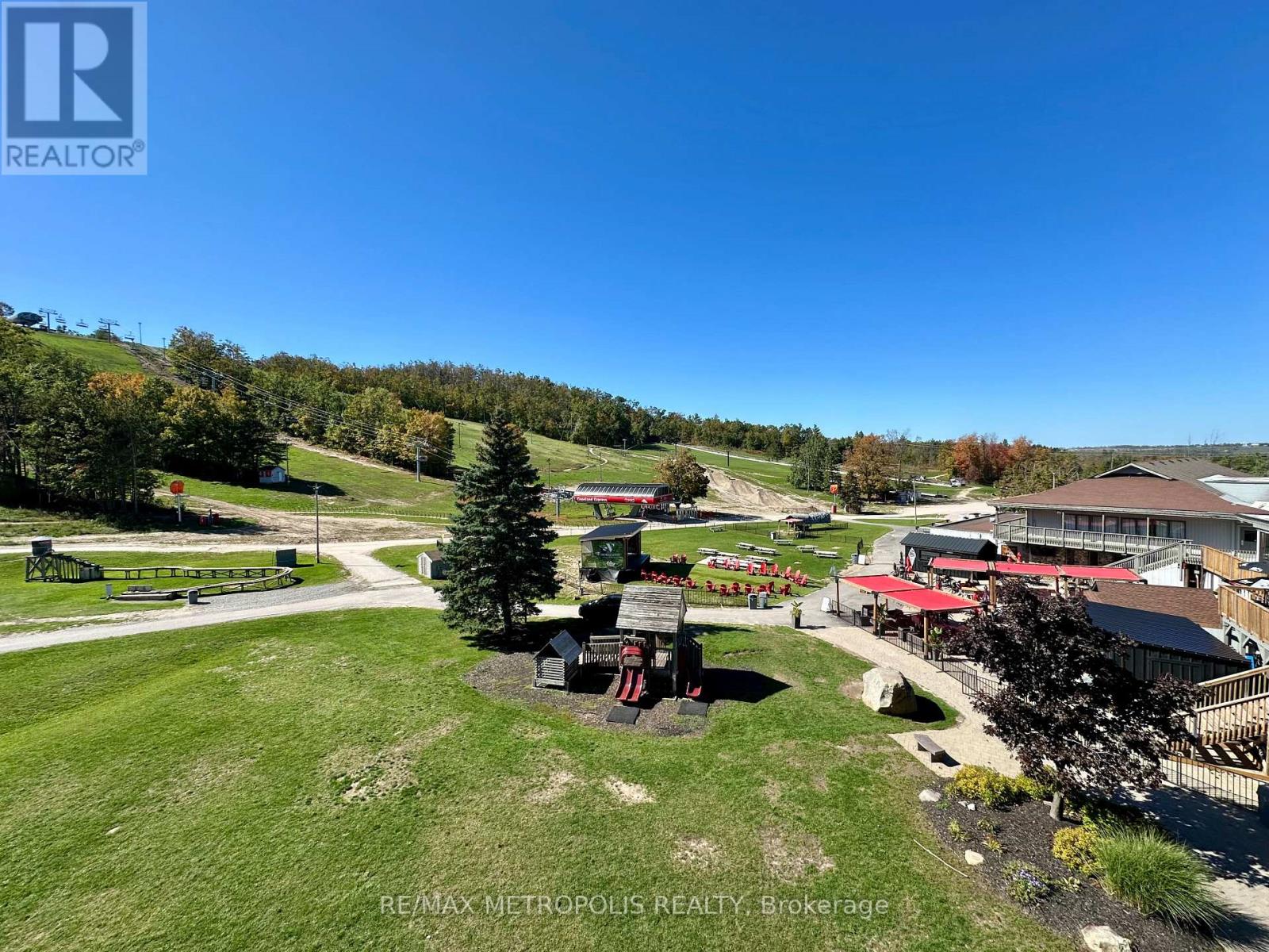 301 - 80 HORSESHOE BOULEVARD, Oro-Medonte, Ontario