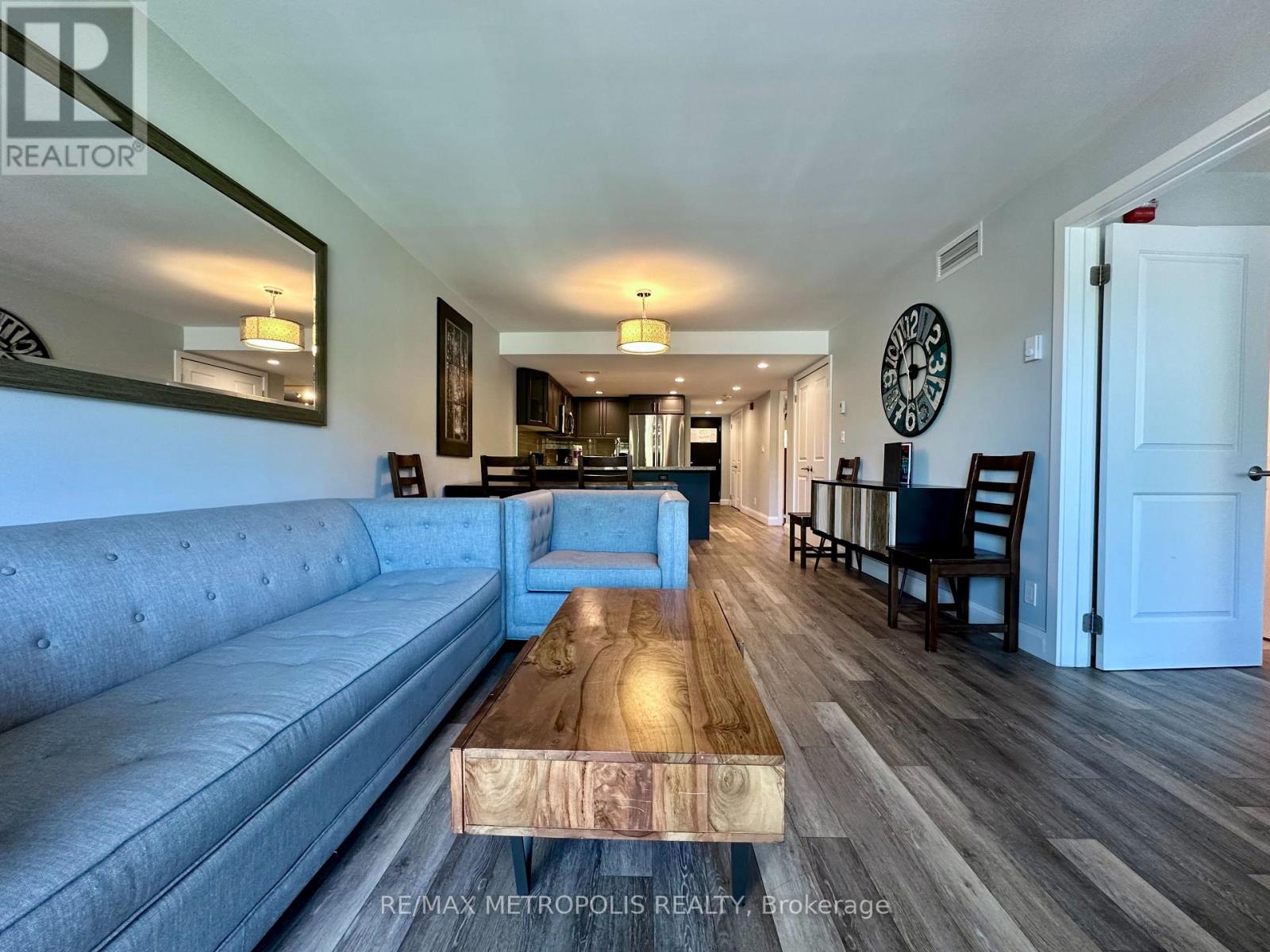 301 - 80 Horseshoe Boulevard, Oro-Medonte, Ontario  L4M 4Y8 - Photo 6 - S12438135