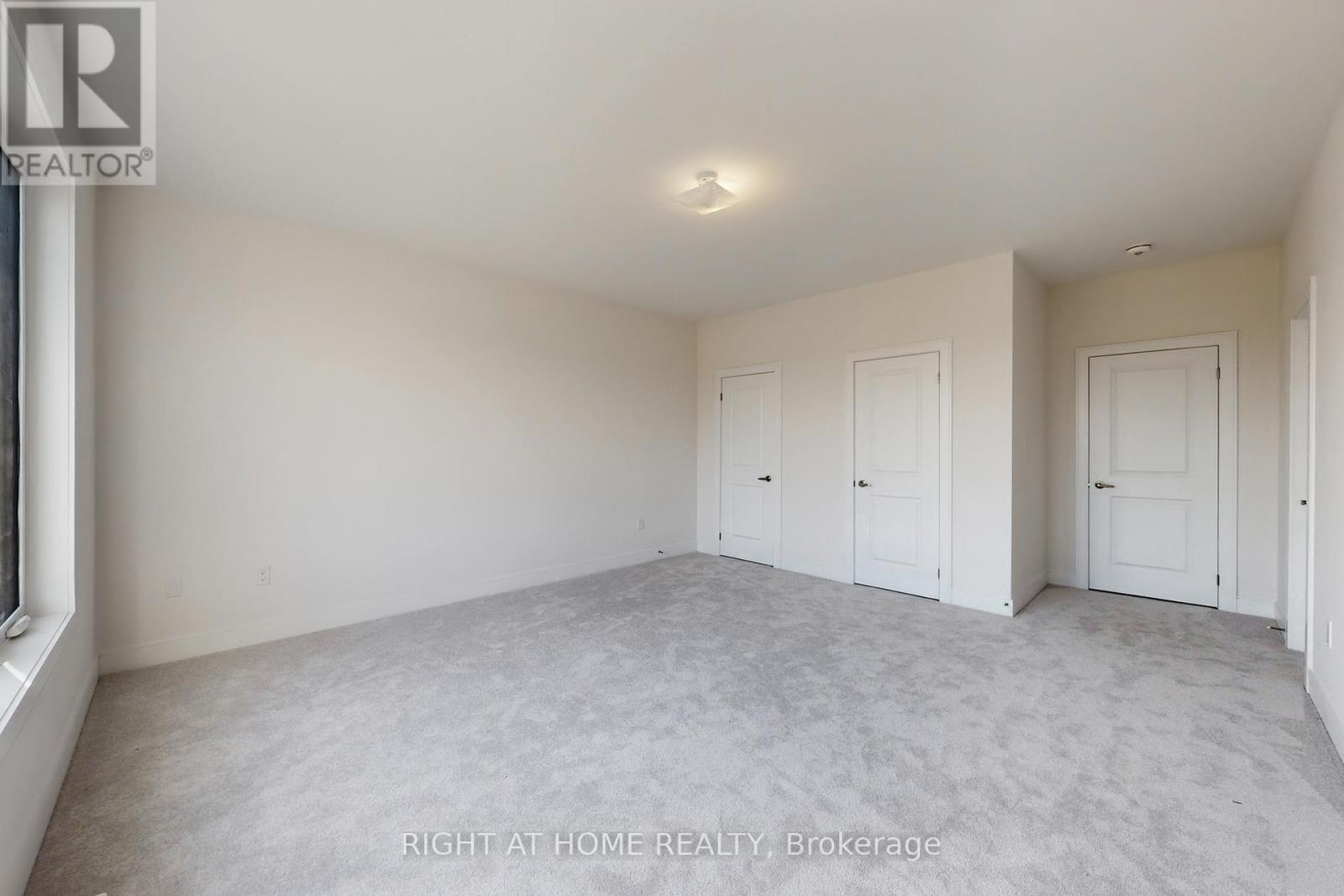 243 Duncan Street, Clearview, Ontario  L0M 1S0 - Photo 24 - S12438151