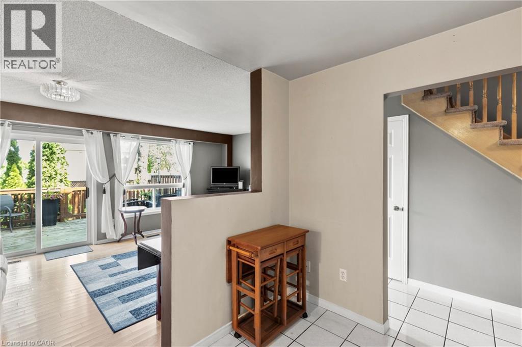 1860 Upper Gage Avenue Unit# 11, Hamilton, Ontario  L8W 3Y6 - Photo 18 - 40775514