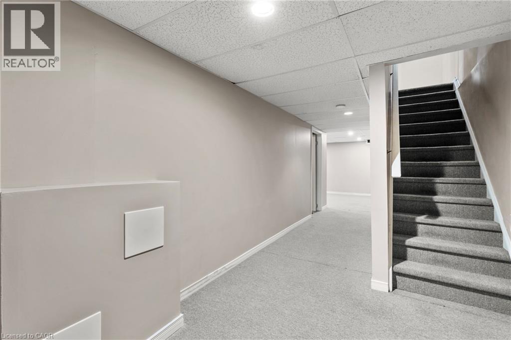 1860 Upper Gage Avenue Unit# 11, Hamilton, Ontario  L8W 3Y6 - Photo 31 - 40775514