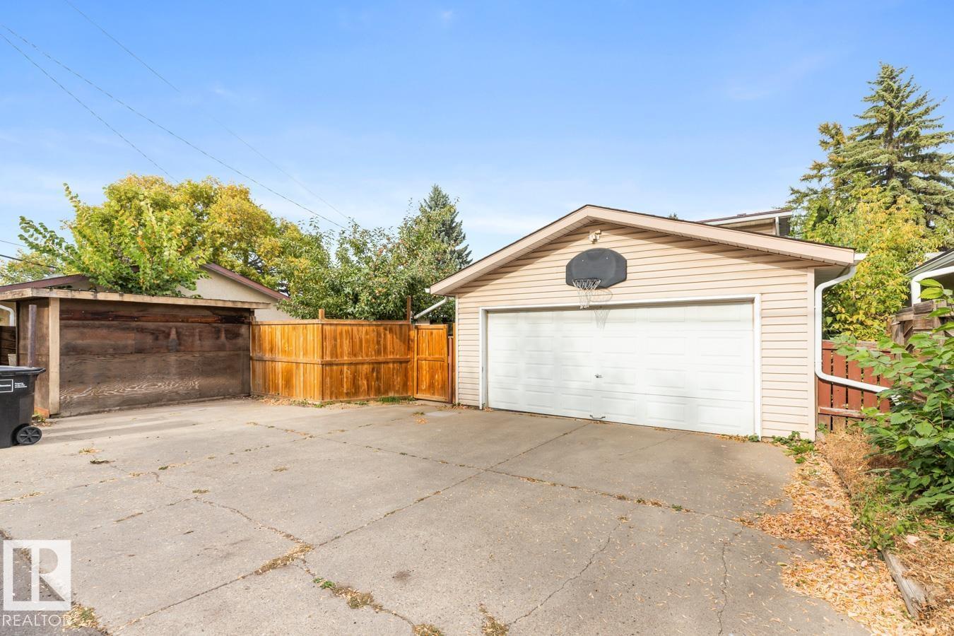 6303 89 Av Nw, Edmonton, Alberta  T6B 2G5 - Photo 42 - E4460281