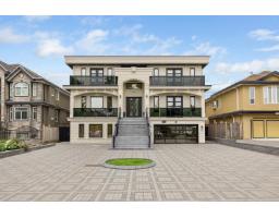 6899 Clevedon Drive, Surrey, Ca