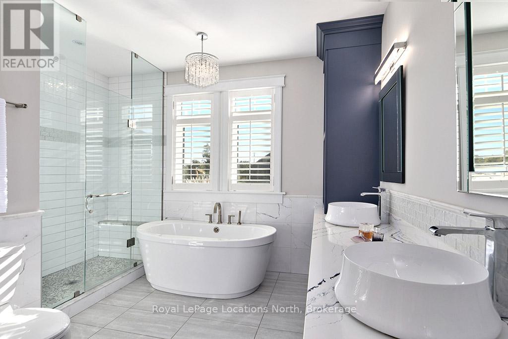 174 High Bluff Lane, Blue Mountains, Ontario  N0H 2P0 - Photo 32 - X12438281