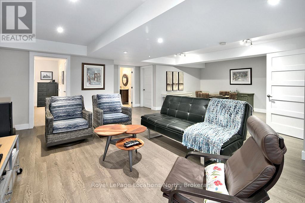 174 High Bluff Lane, Blue Mountains, Ontario  N0H 2P0 - Photo 41 - X12438281