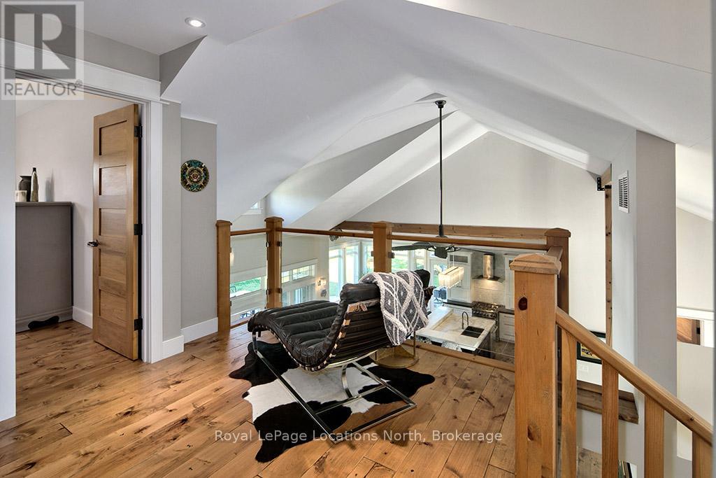 174 High Bluff Lane, Blue Mountains, Ontario  N0H 2P0 - Photo 38 - X12438281