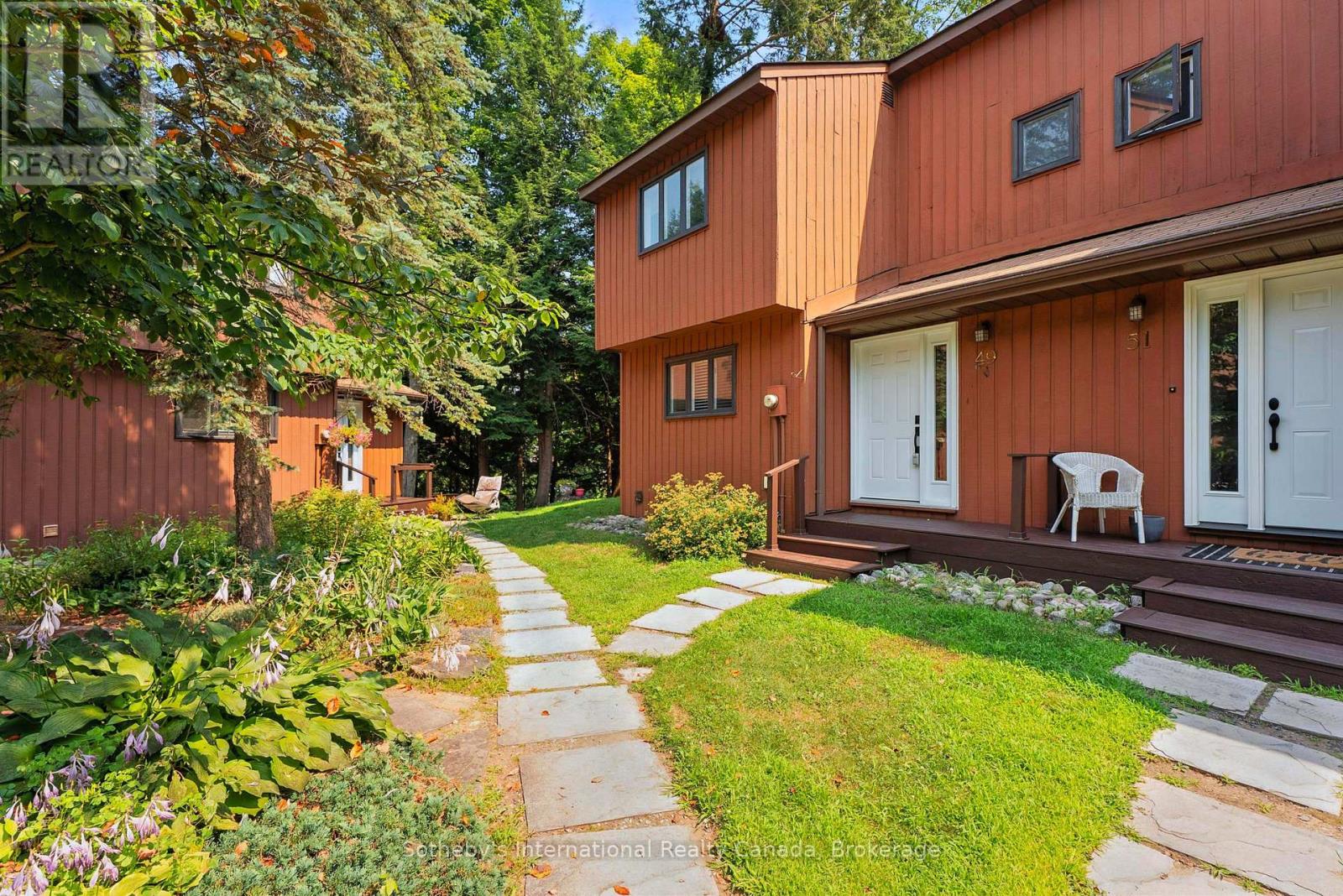 10 - 49 SOUTHBANK DRIVE, Bracebridge, Ontario