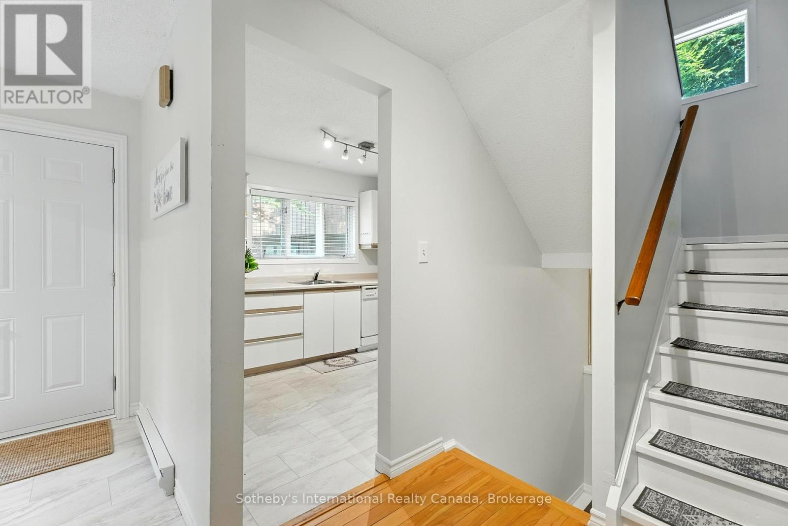 10 - 49 Southbank Drive, Bracebridge, Ontario  P1L 1G2 - Photo 6 - X12438309