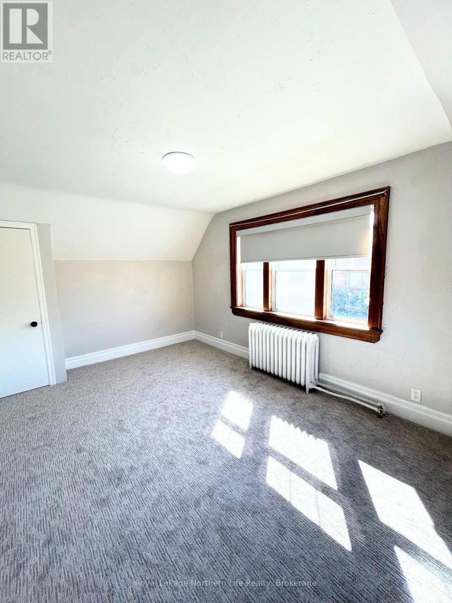 360 Worthington Street W, North Bay, Ontario  P1B 3B6 - Photo 20 - X12438294