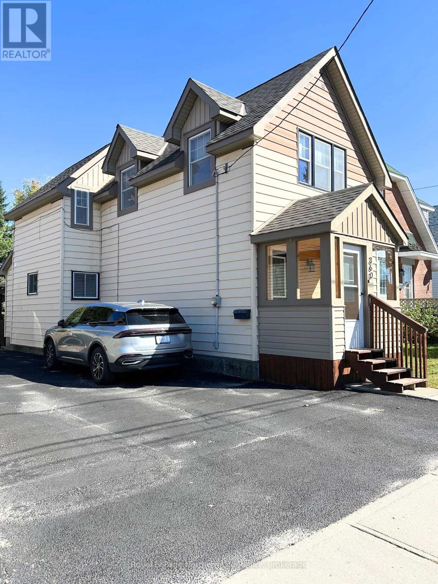 360 WORTHINGTON STREET W, North Bay, Ontario