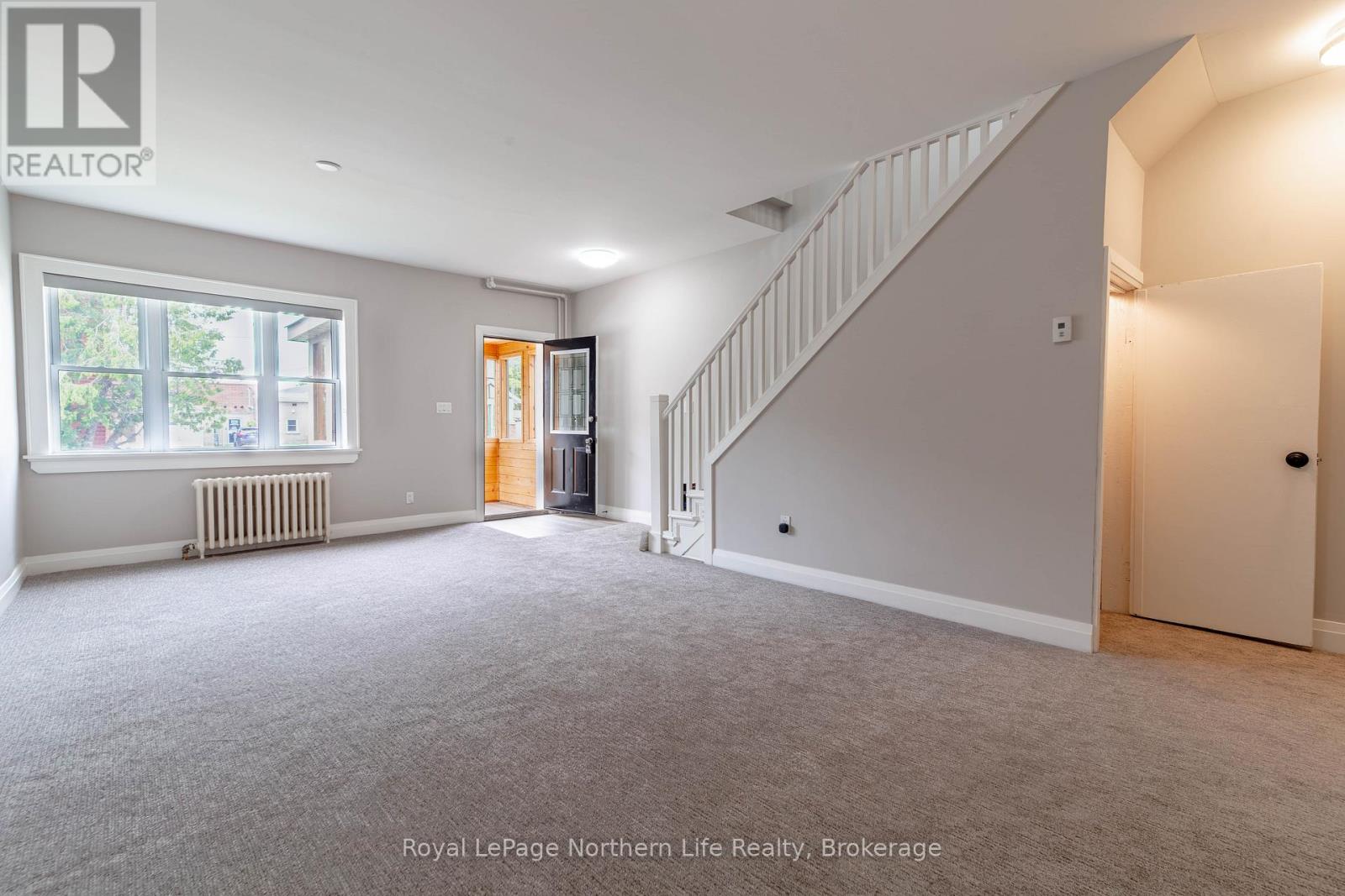 360 Worthington Street W, North Bay, Ontario  P1B 3B6 - Photo 7 - X12438294