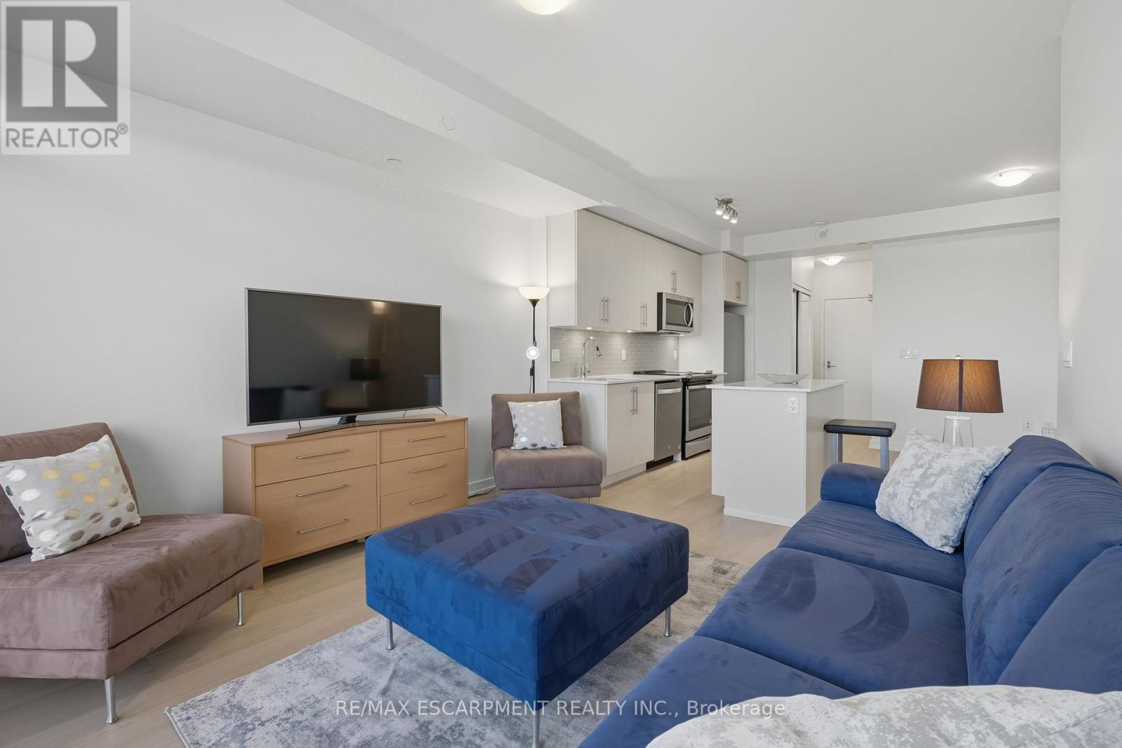 1501 - 4655 Glen Erin Drive, Mississauga, Ontario  L5M 0Z1 - Photo 11 - W12438118