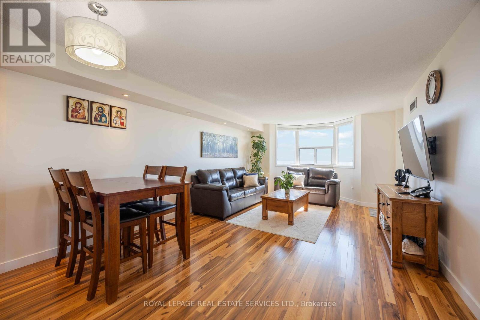 1410 - 3845 Lakeshore Boulevard W, Toronto, Ontario  M8W 4Y3 - Photo 14 - W12438134