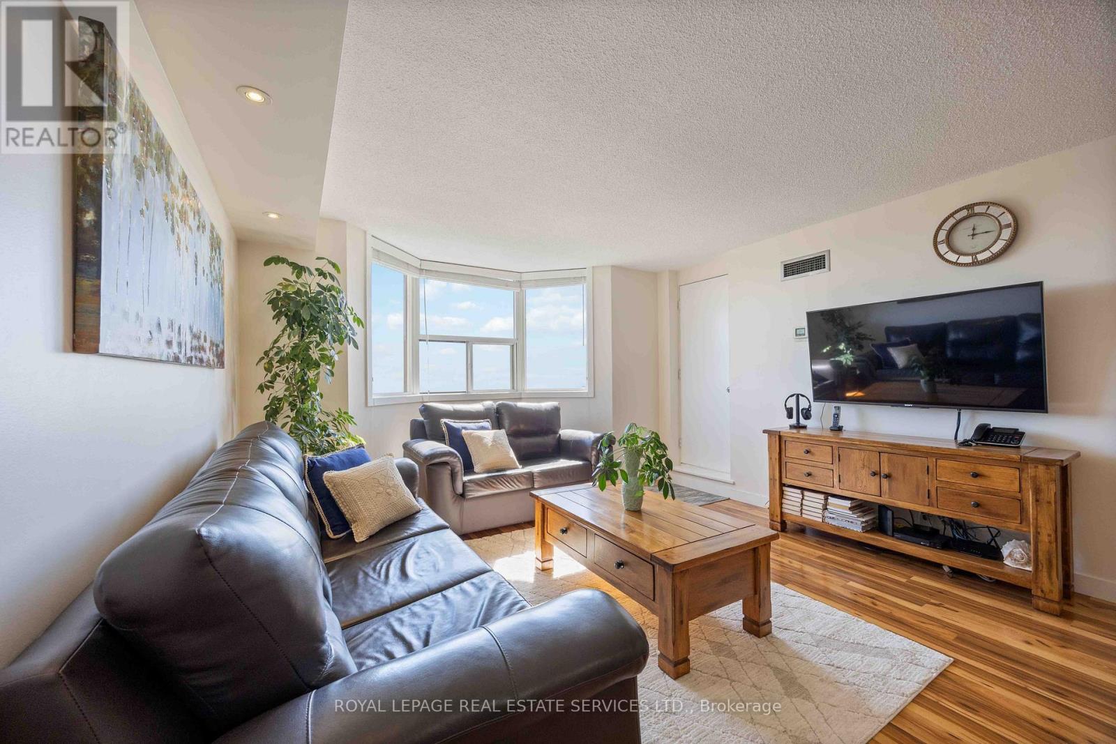 1410 - 3845 Lakeshore Boulevard W, Toronto, Ontario  M8W 4Y3 - Photo 16 - W12438134