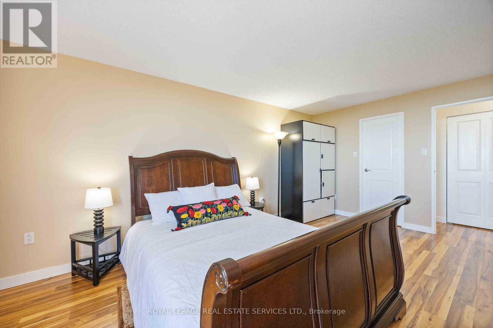 1410 - 3845 Lakeshore Boulevard W, Toronto, Ontario  M8W 4Y3 - Photo 20 - W12438134