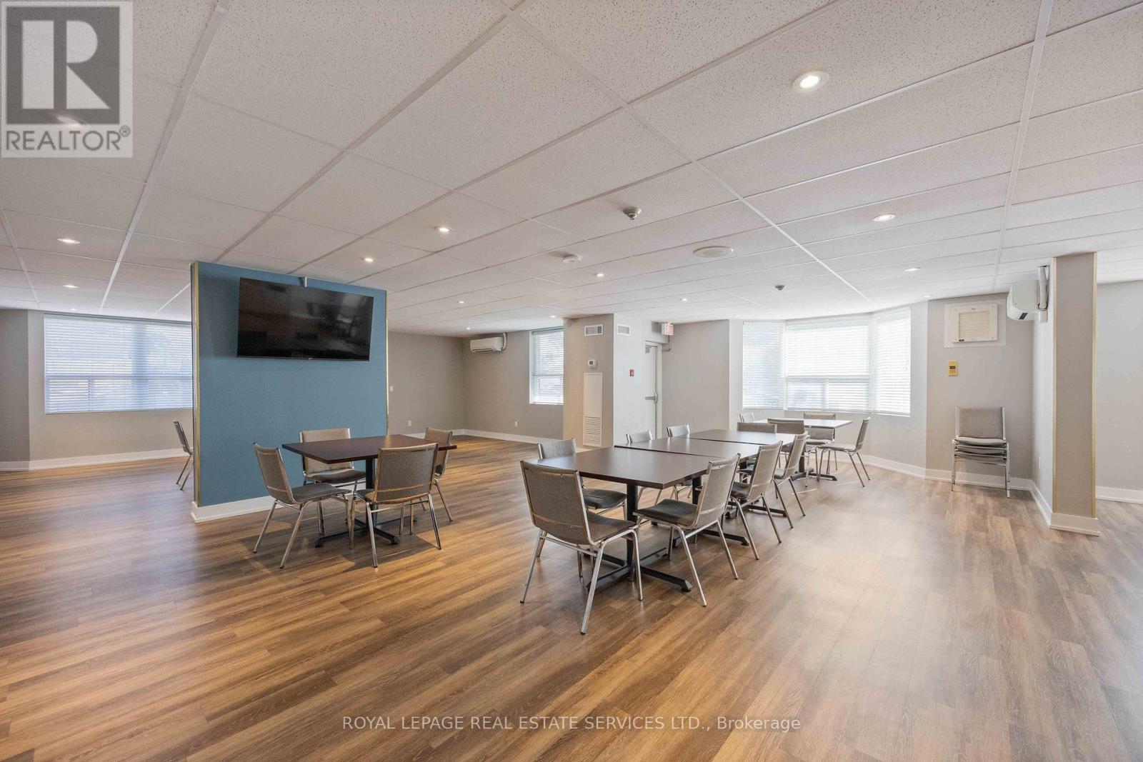 1410 - 3845 Lakeshore Boulevard W, Toronto, Ontario  M8W 4Y3 - Photo 36 - W12438134