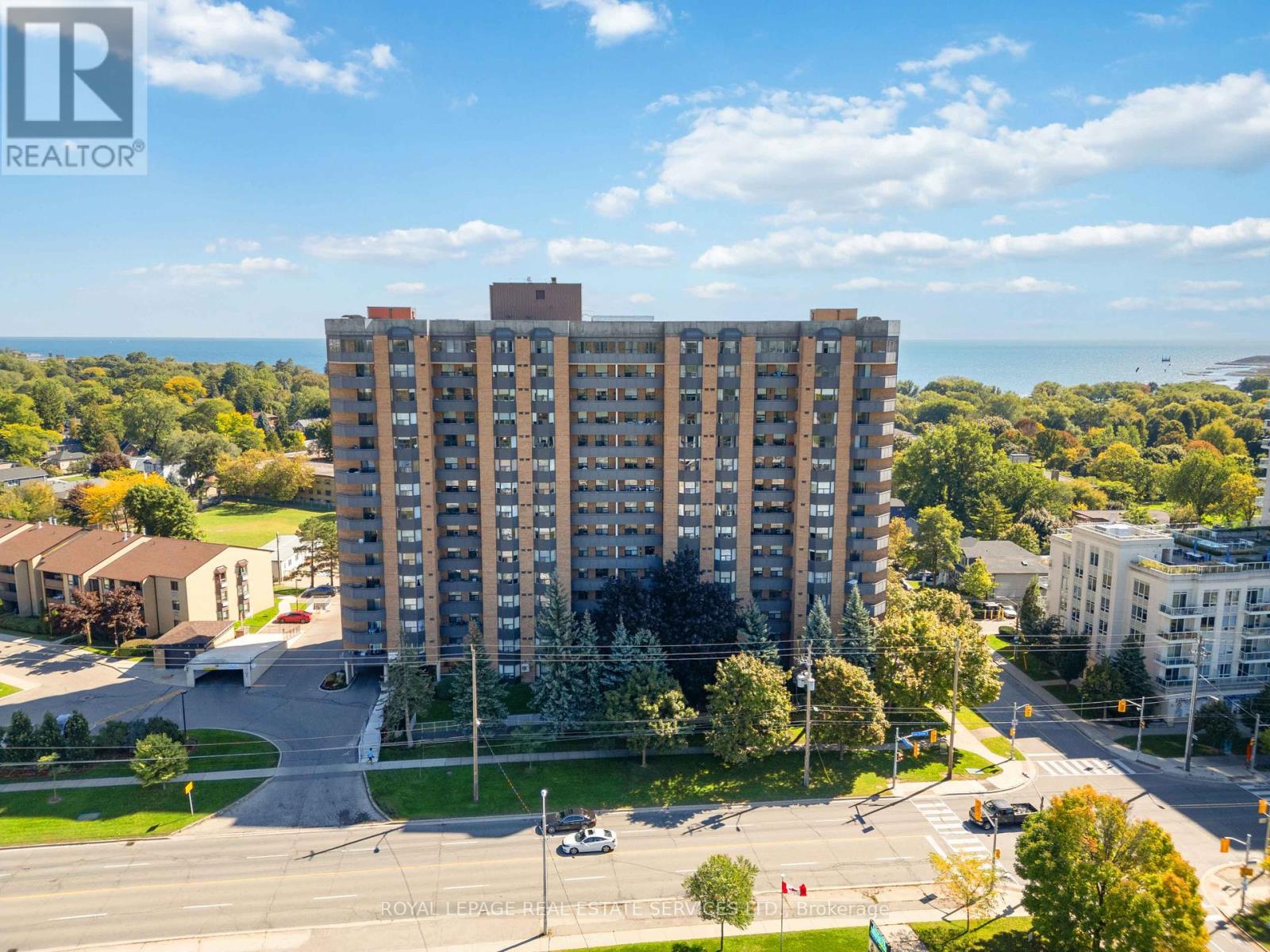 1410 - 3845 Lakeshore Boulevard W, Toronto, Ontario  M8W 4Y3 - Photo 38 - W12438134
