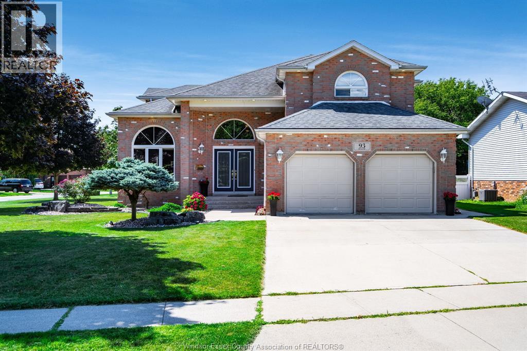MLS# 25025024: 93 McCallum STREET, Kingsville, Canada