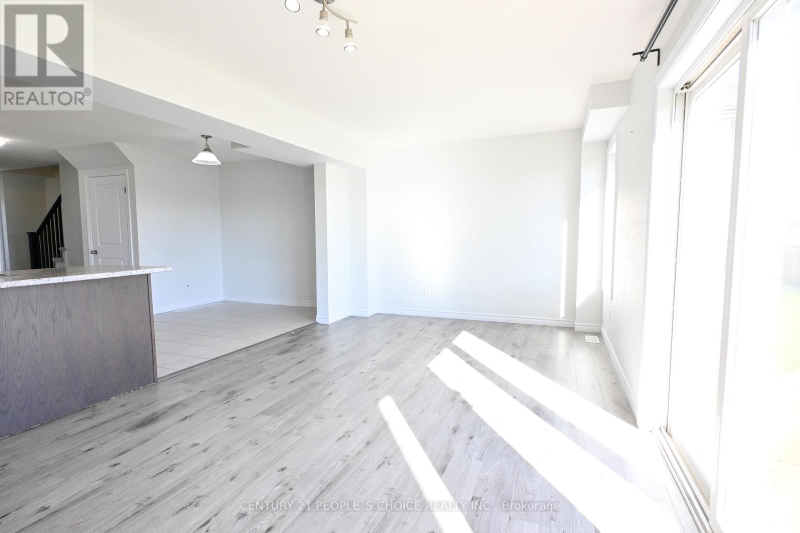 305 Kennington Way, London South, Ontario  N6L 0H4 - Photo 11 - X12438104