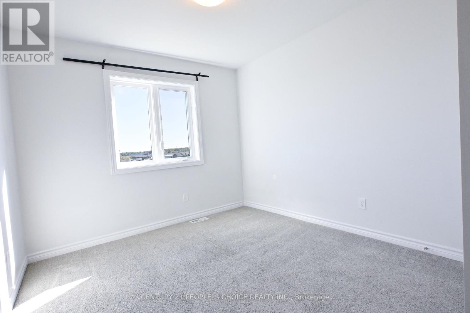 305 Kennington Way, London South, Ontario  N6L 0H4 - Photo 21 - X12438104