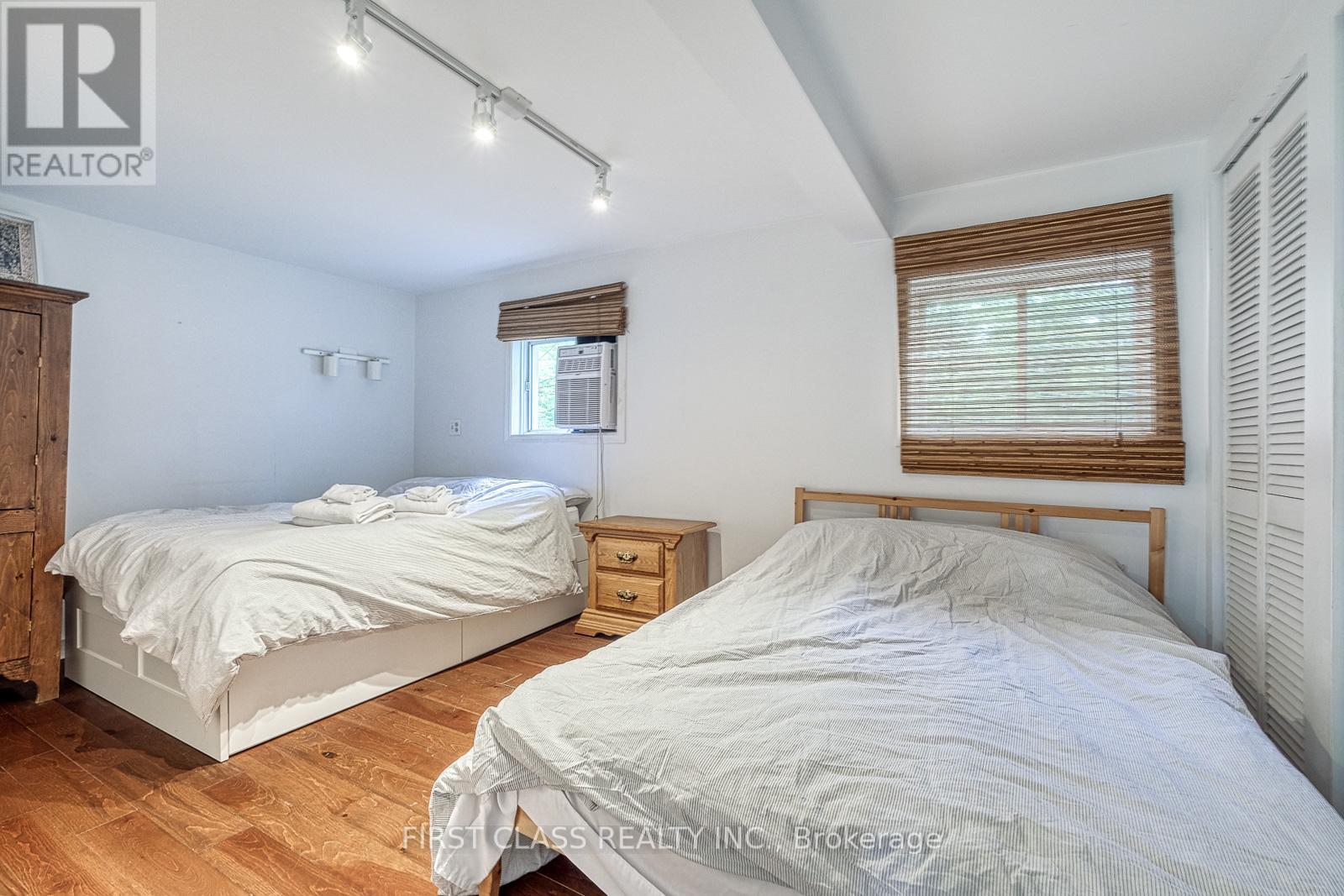 312a Henry Lane, Frontenac, Ontario  K0H 1T0 - Photo 17 - X12438123