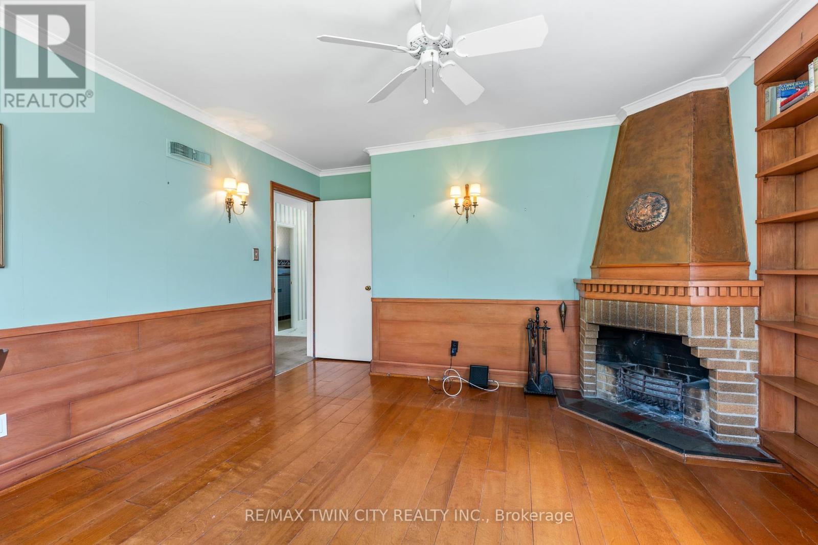 130 Highland Park, Cambridge, Ontario  N3H 3H4 - Photo 14 - X12438141
