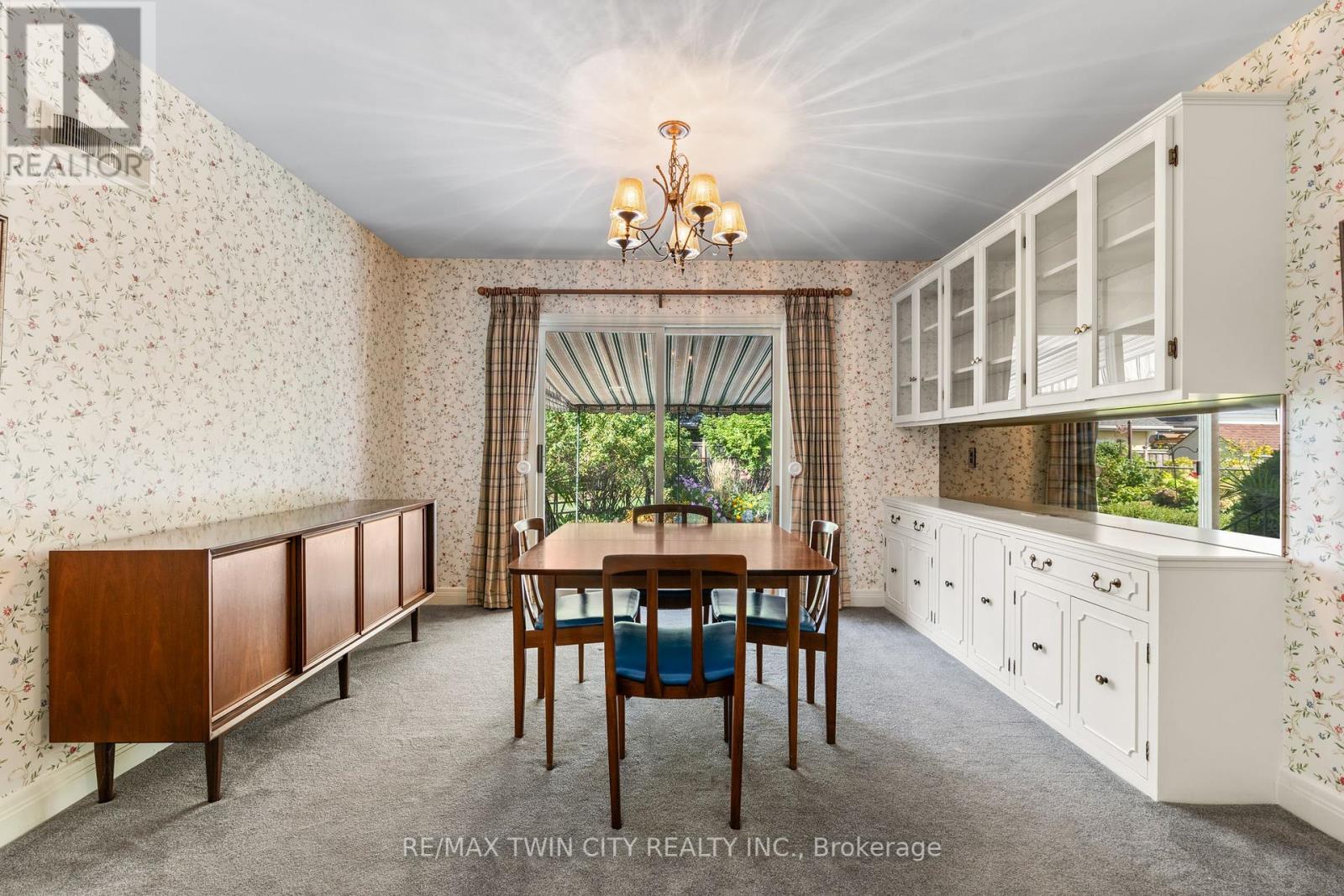 130 Highland Park, Cambridge, Ontario  N3H 3H4 - Photo 16 - X12438141