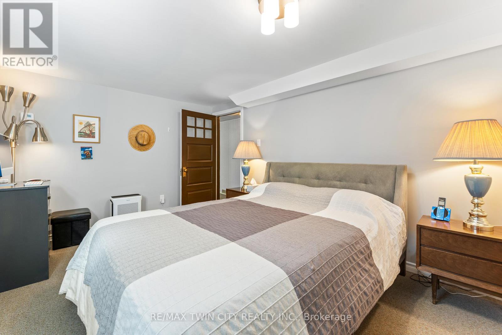 130 Highland Park, Cambridge, Ontario  N3H 3H4 - Photo 33 - X12438141