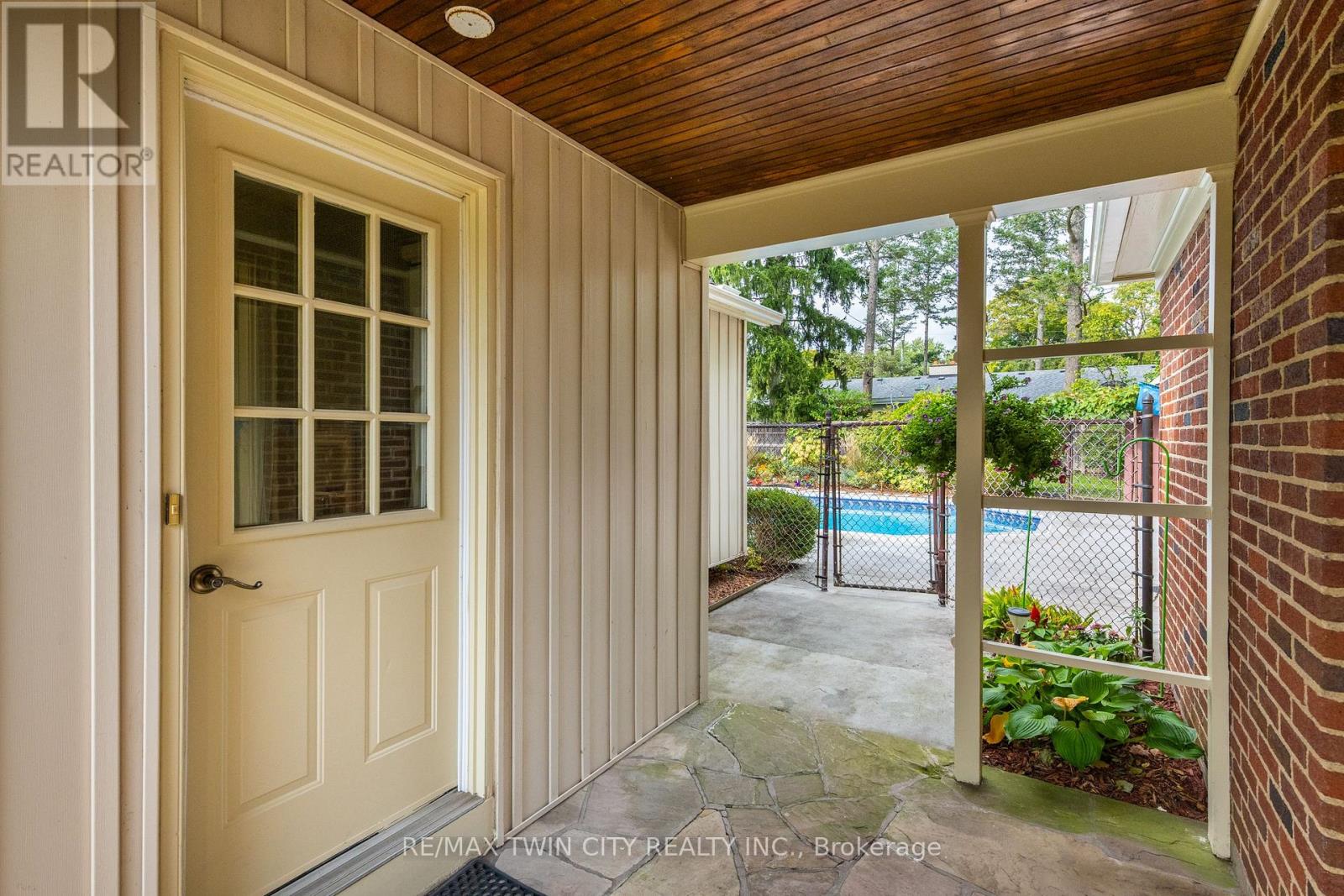 130 Highland Park, Cambridge, Ontario  N3H 3H4 - Photo 35 - X12438141