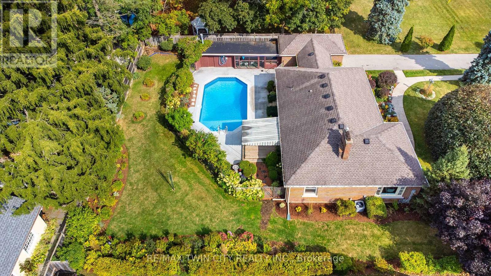 130 Highland Park, Cambridge, Ontario  N3H 3H4 - Photo 46 - X12438141