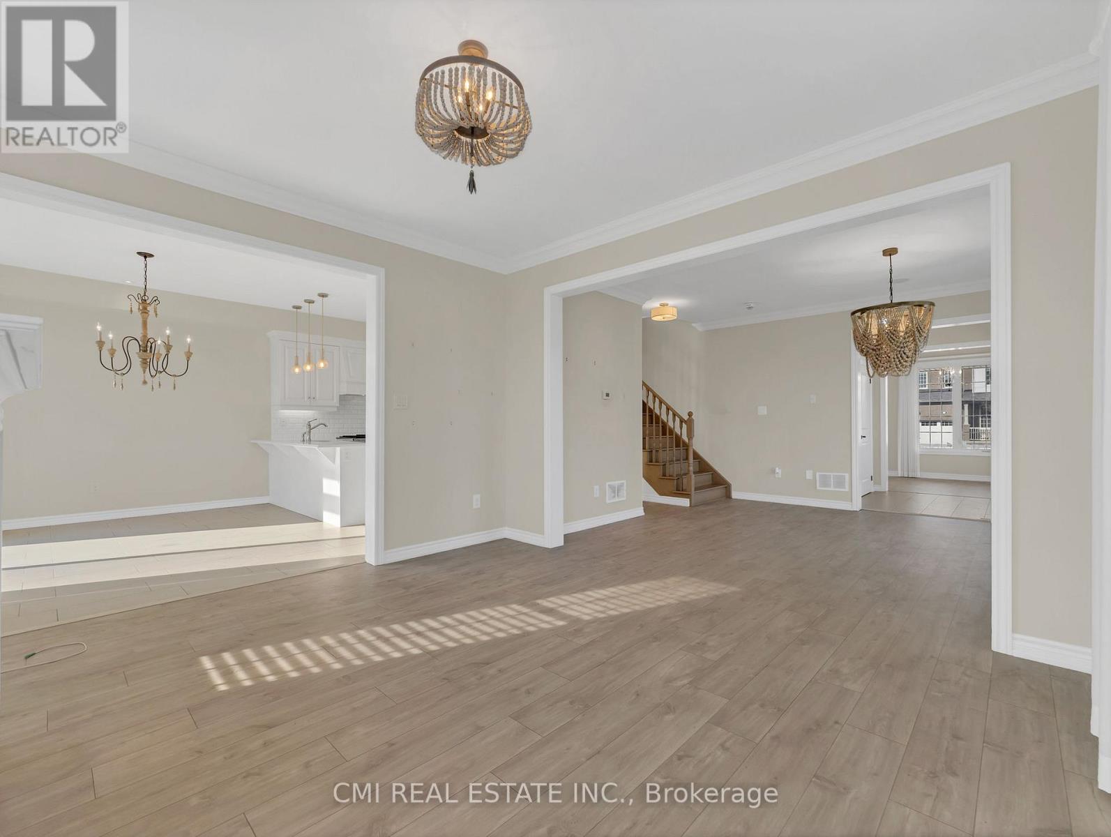 274 Esther Crescent, Thorold, Ontario  L3B 0H1 - Photo 21 - X12438162