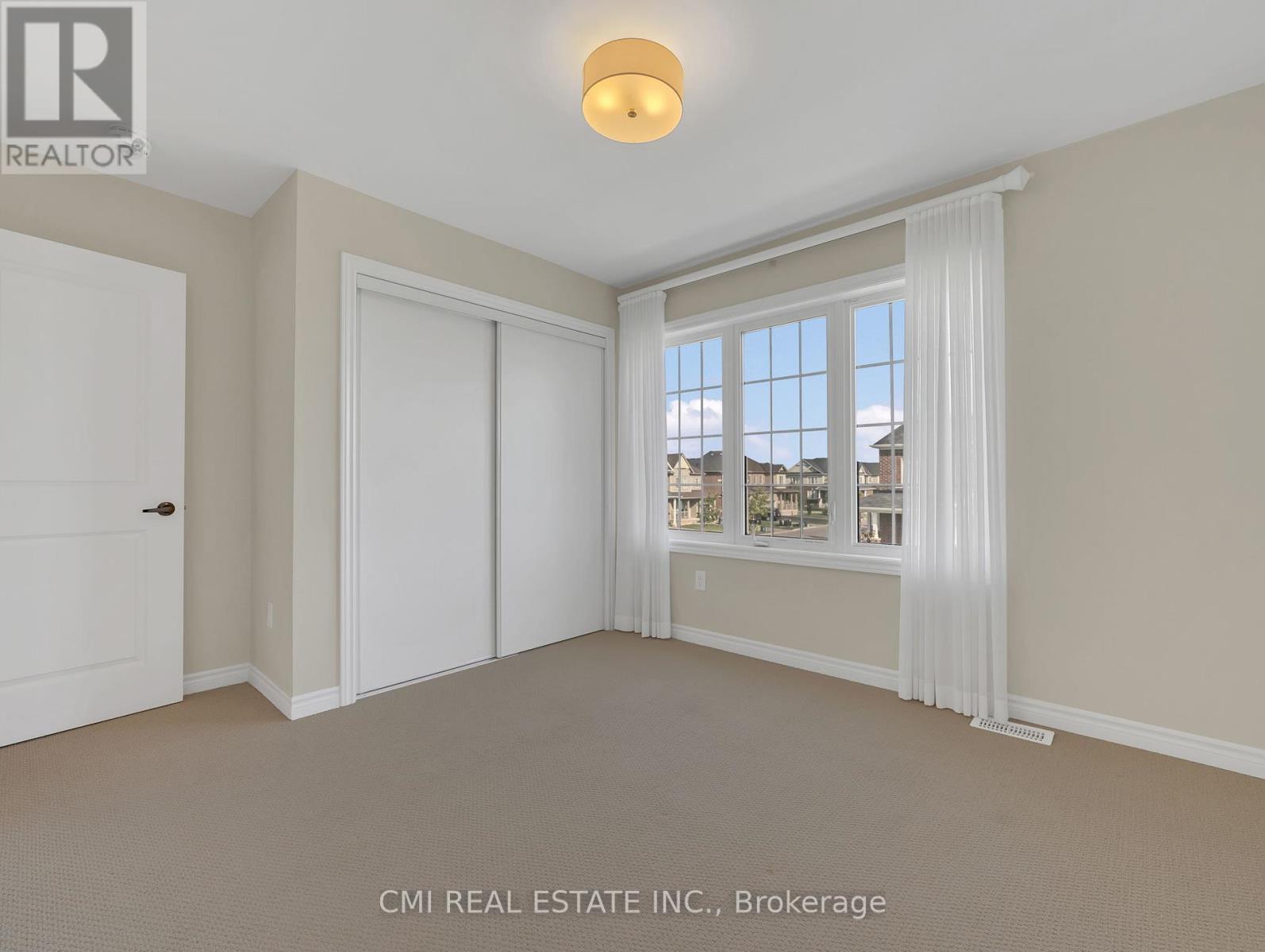 274 Esther Crescent, Thorold, Ontario  L3B 0H1 - Photo 26 - X12438162