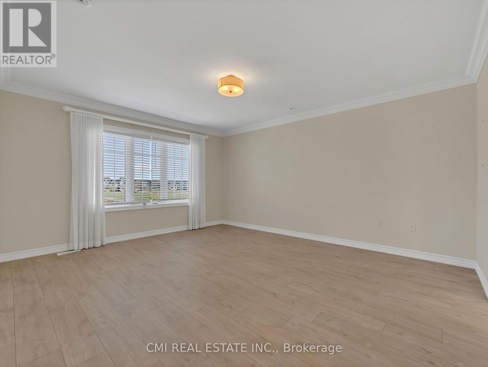 274 Esther Crescent, Thorold, Ontario  L3B 0H1 - Photo 28 - X12438162