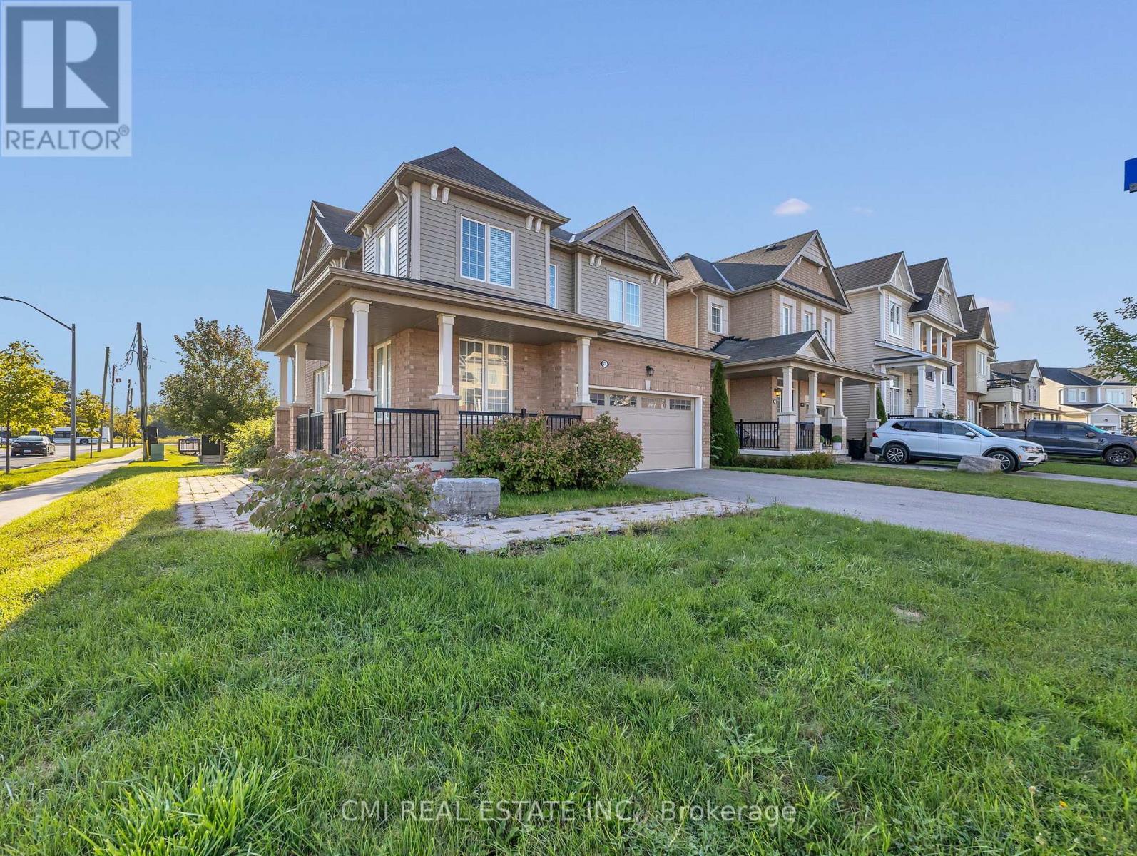 274 Esther Crescent, Thorold, Ontario  L3B 0H1 - Photo 3 - X12438162