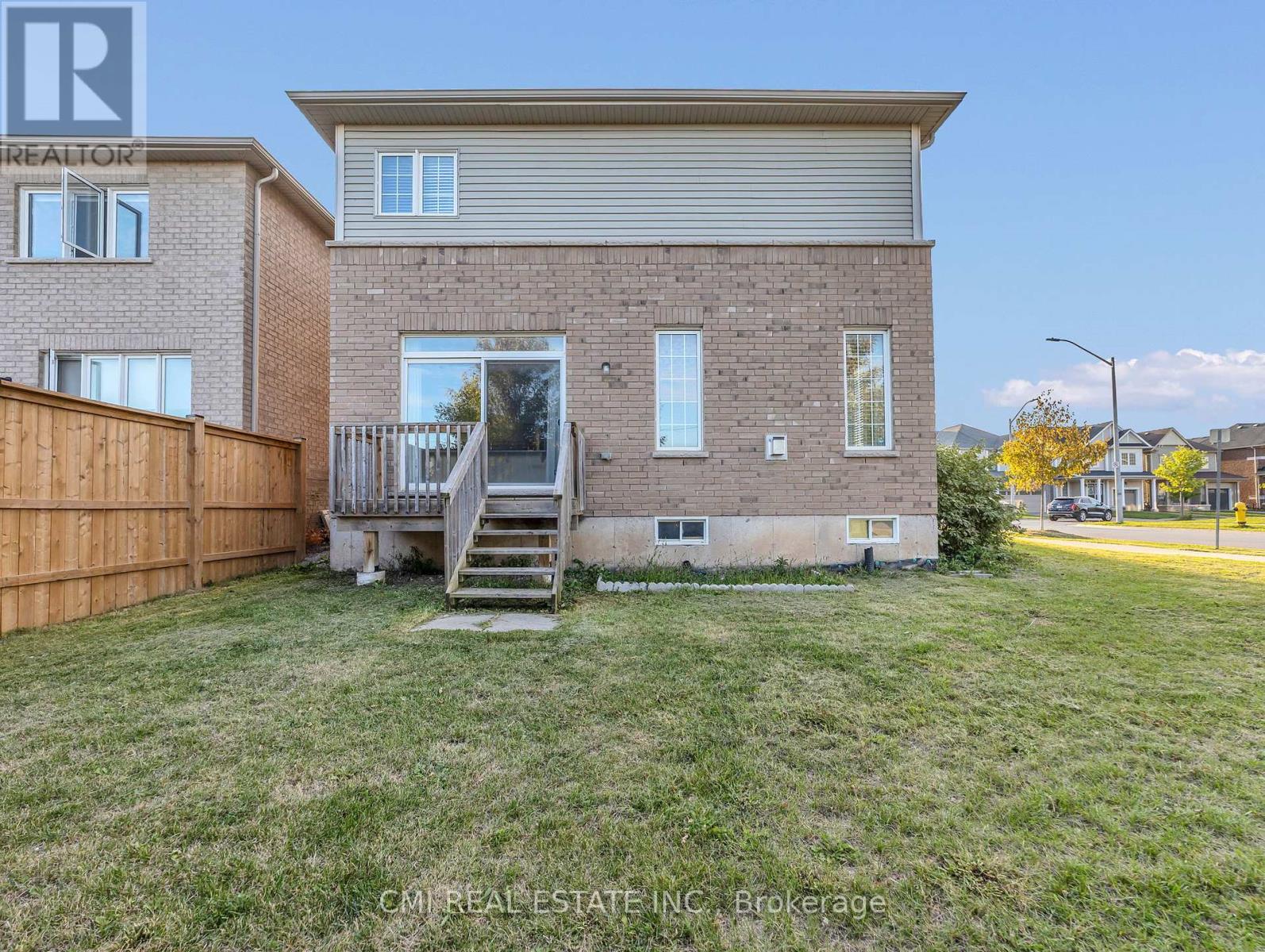 274 Esther Crescent, Thorold, Ontario  L3B 0H1 - Photo 36 - X12438162