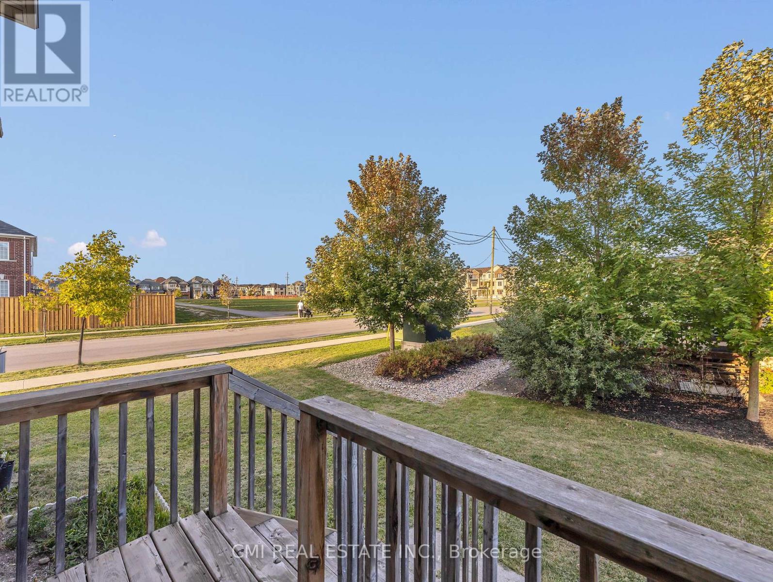 274 Esther Crescent, Thorold, Ontario  L3B 0H1 - Photo 37 - X12438162
