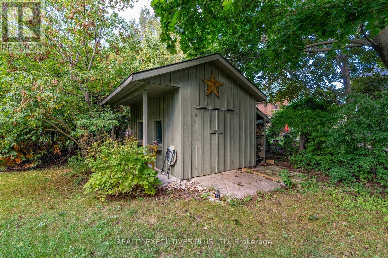 94 Huron Street E, Blue Mountains, Ontario  N0H 2P0 - Photo 22 - X12438169