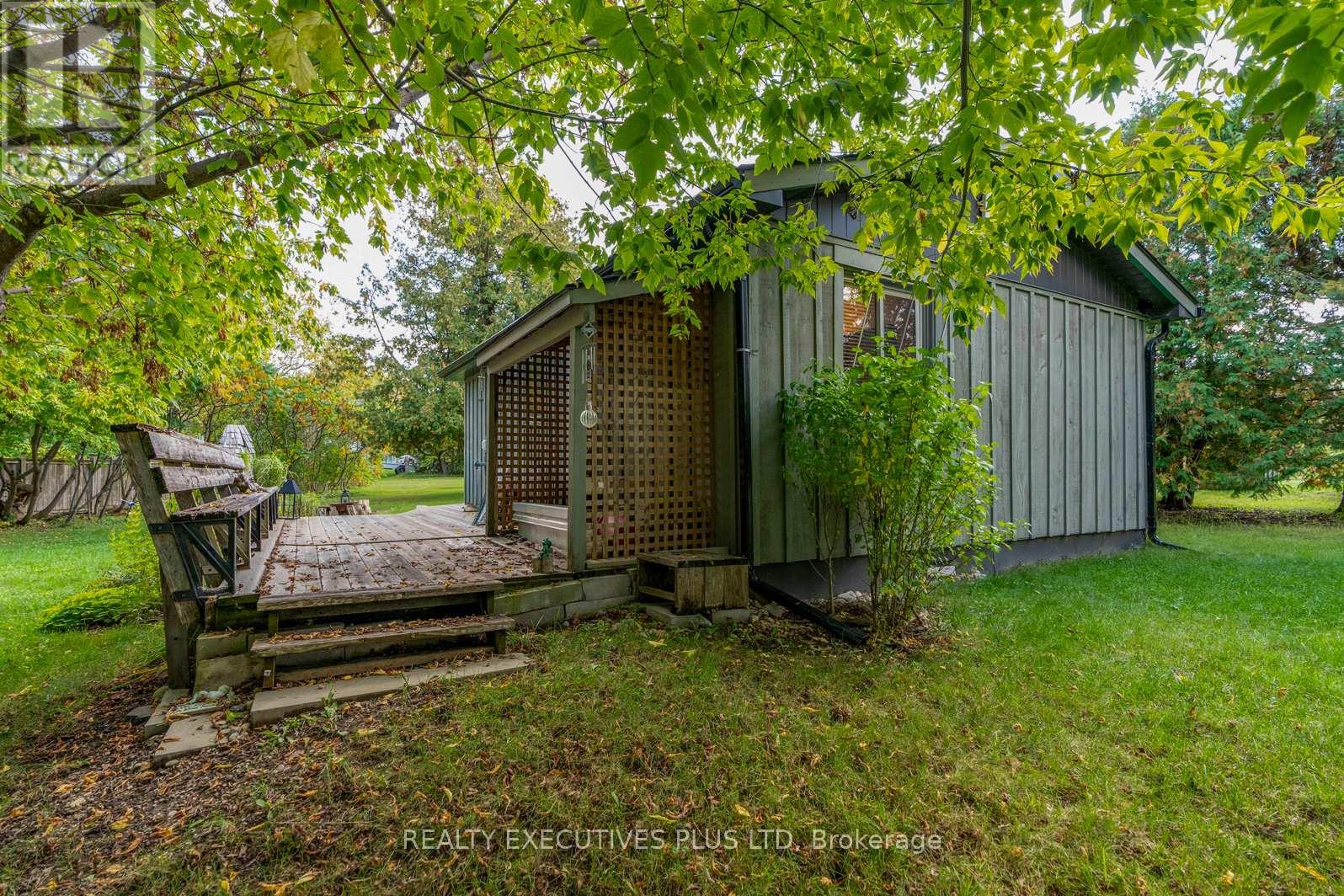 94 Huron Street E, Blue Mountains, Ontario  N0H 2P0 - Photo 23 - X12438169