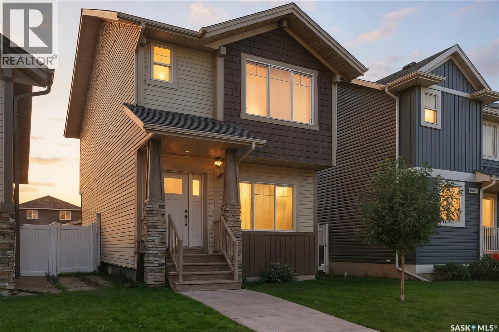 966 Mcfaull Manor, Saskatoon, Saskatchewan  S7V 0S6 - Photo 1 - SK019816