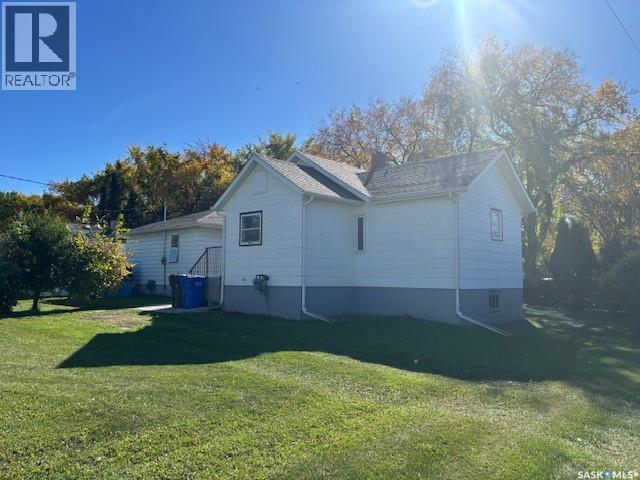 239 3rd Avenue W, Canora, Saskatchewan  S0A 0L0 - Photo 20 - SK019755