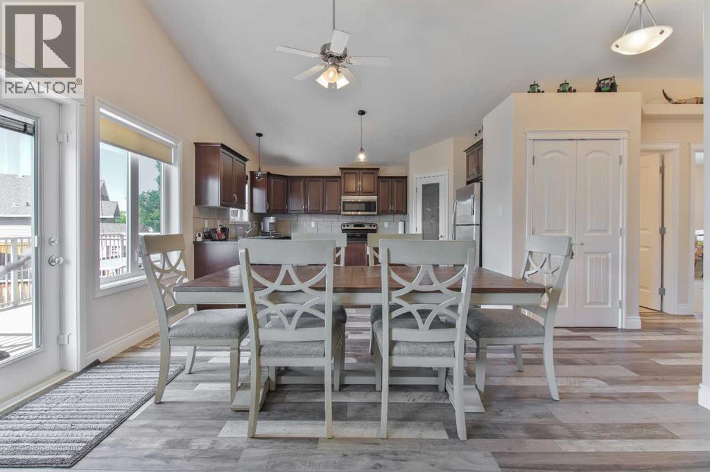 223 Gateway Manor S, Lethbridge, Alberta  T1K 5S1 - Photo 17 - A2253408