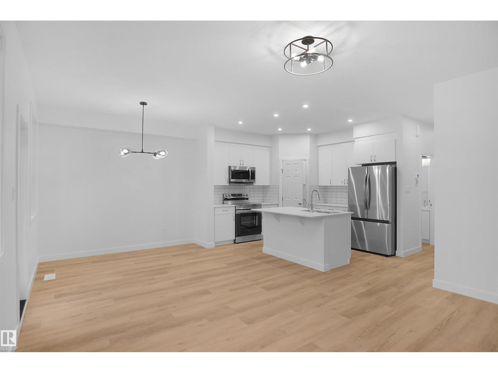 2021 209a St Nw, Edmonton, Alberta  T6M 1P9 - Photo 10 - E4460285