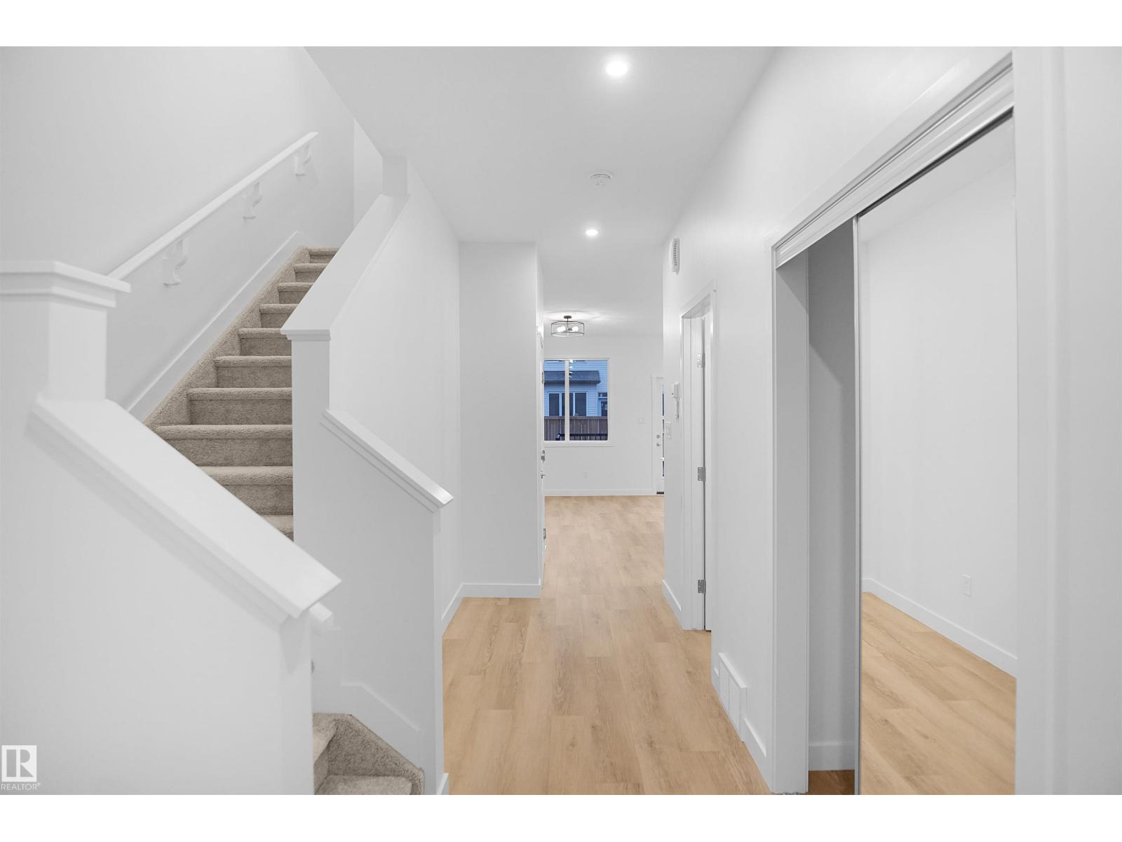 2021 209a St Nw, Edmonton, Alberta  T6M 1P9 - Photo 7 - E4460285